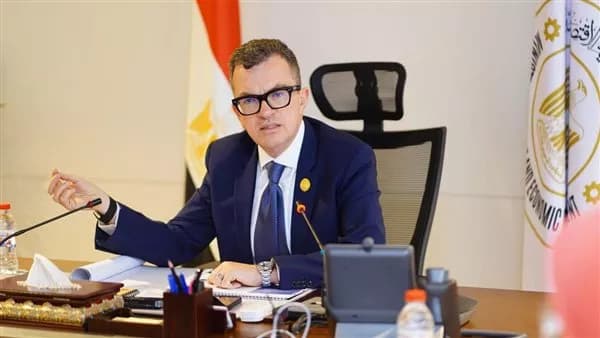 بنك الاستثمار يدرس أصول بـ 400 مليار جنيه