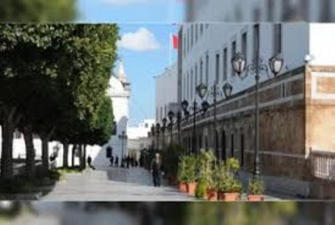 PM releases memo on public institutions