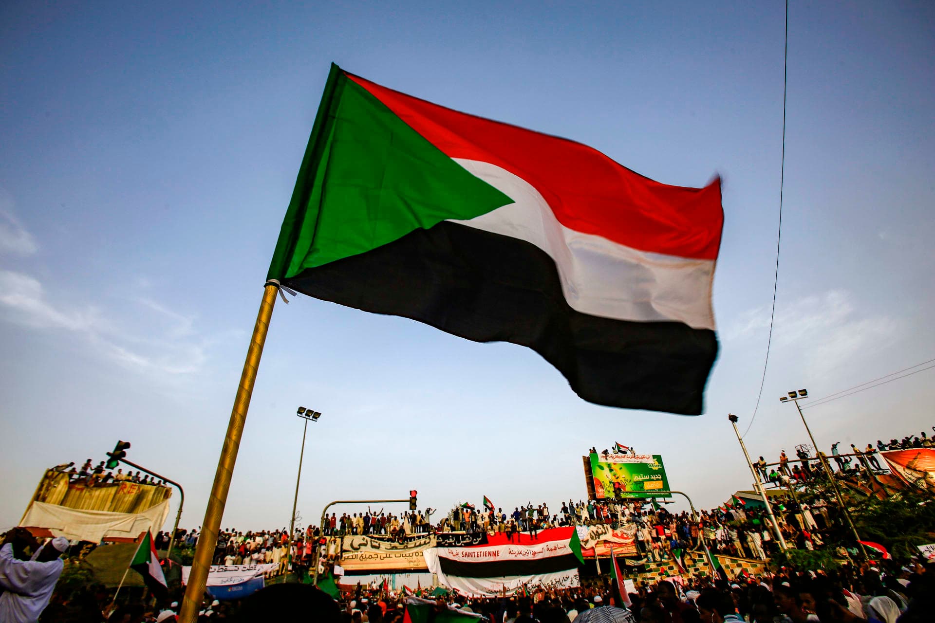 مدير المخابرات السوداني: الحوار مع الجوار ضروري