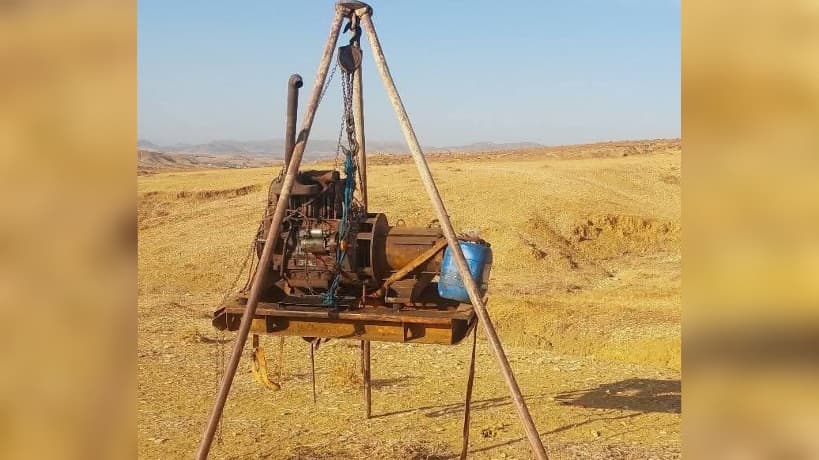السبيخة توقيف معدات حفر مخالفة
