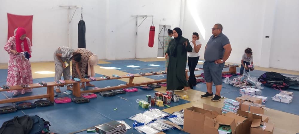 منزل بورقيبة تقدم 430 مساعدة مدرسية