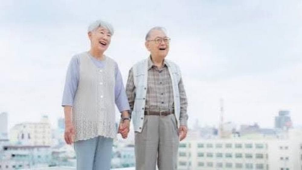 Japan's centenarian population exceeds 100000