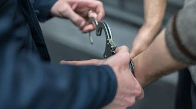 Ghaar al-Damaa: 8 Arrested in Hashish Bust