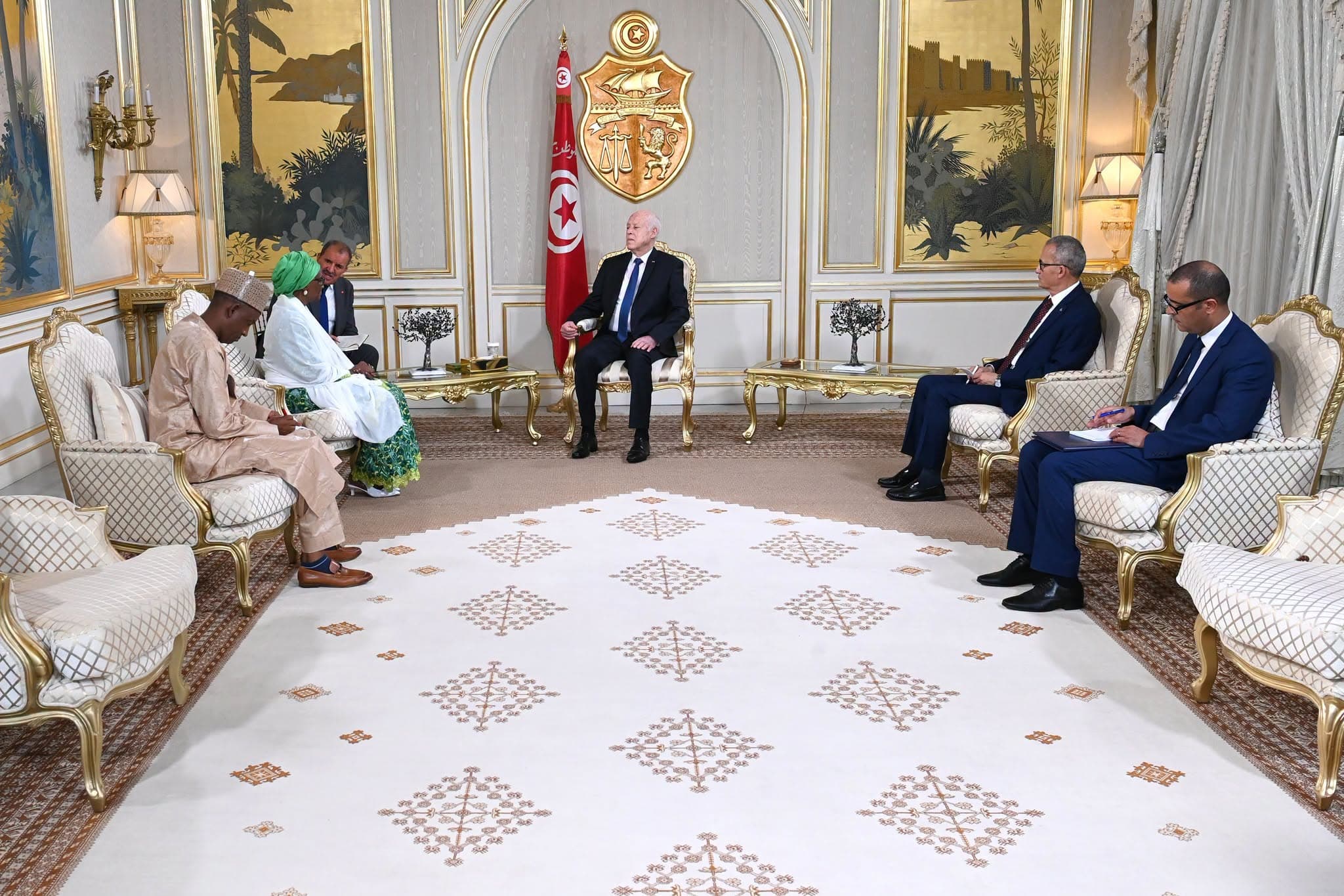 President receives new ambassador credentials