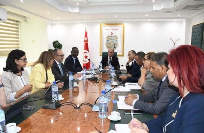 Housing Minister reviews projects with World Bank