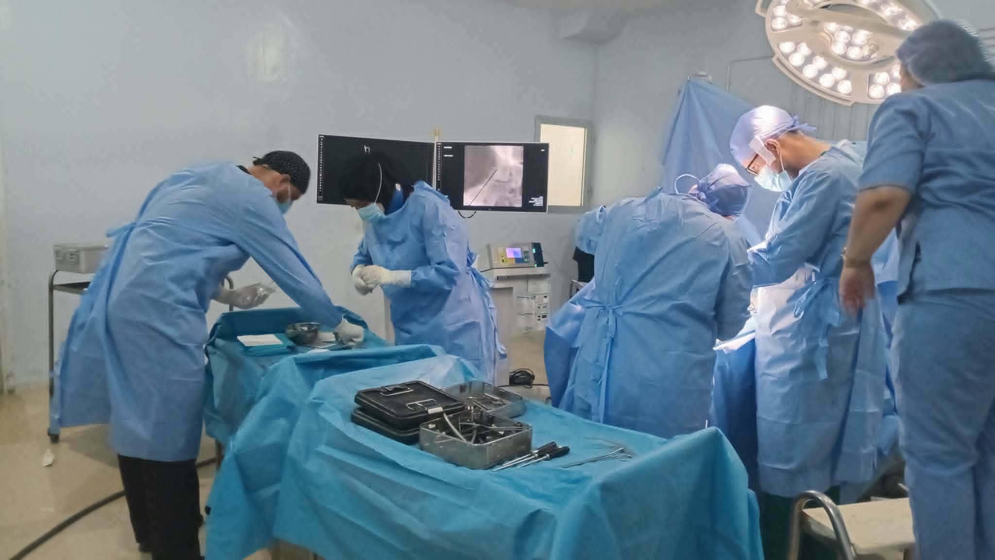 المستشفى بسليانة يجري أول جراحة عمود فقري عنقي