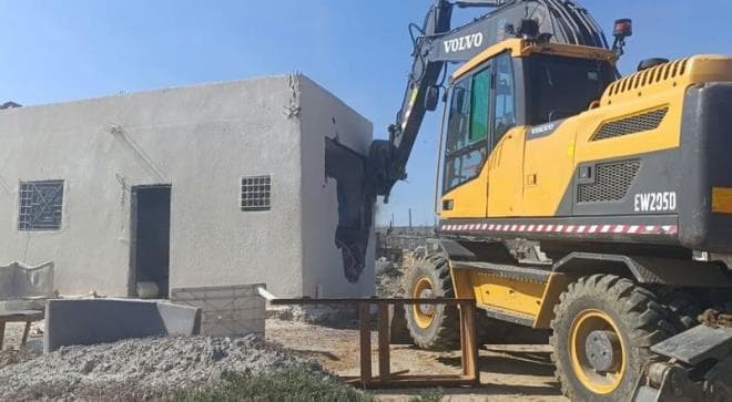 Ariana clears illegal structures in Sabkhat Rouwad