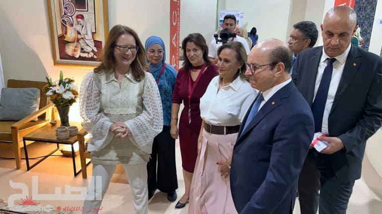 Tourism Minister Opens Traditional Industries Fair