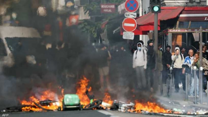 French students protest, 1,000 arrests
