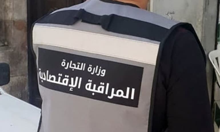 Municipal police remove 572 illegal street setups