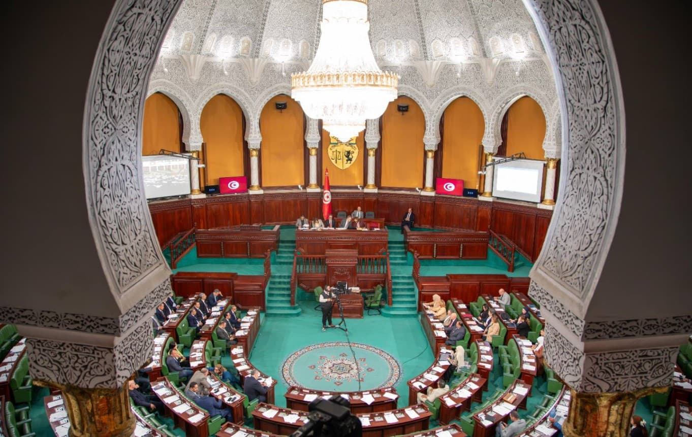 الأكاديمية البرلمانية تنظم يوما لدراسة قانون الهيئات الرياضية