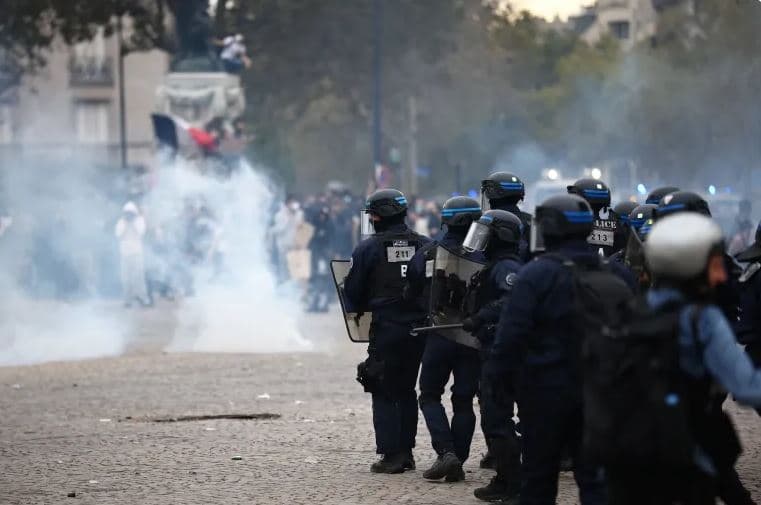 France imposes night curfew in four northern cities