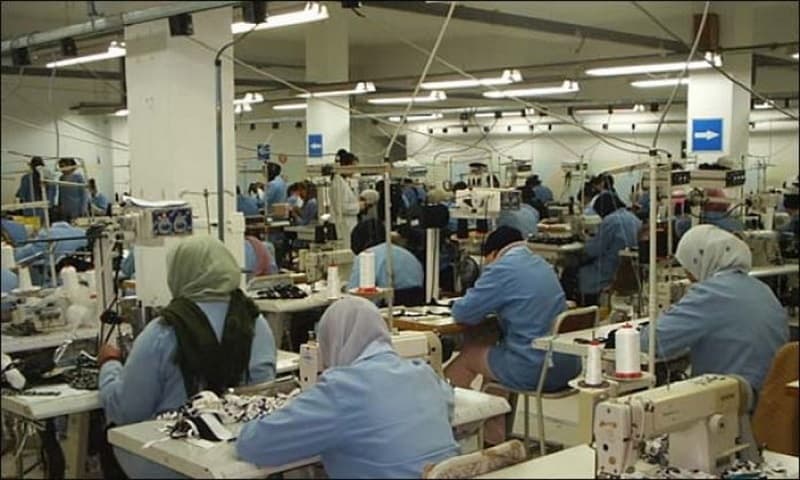 Commerce Minister: Textile drives exports