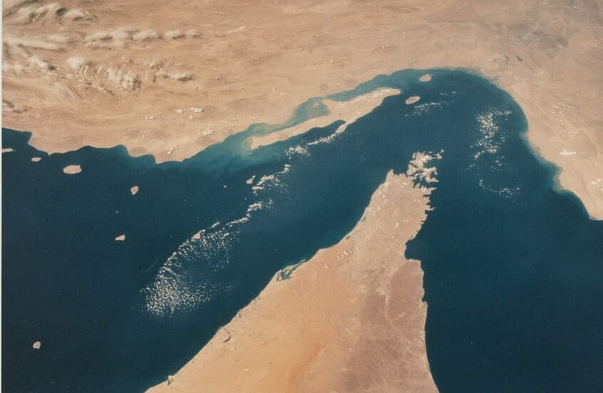 Iran and Oman finalize Strait of Hormuz route