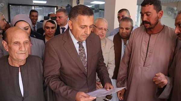 محافظ القليوبية يفتتح مركزين تكنولوجيين