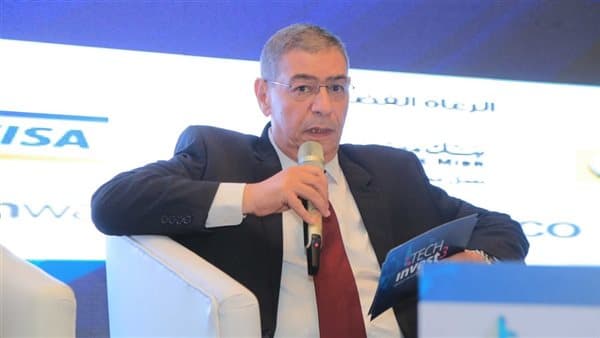 خليل حسن خليل يطالب بدعم الاستثمار التكنولوجي في مصر
