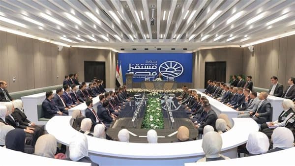 مستقبل مصر يلتقي خريجي مبادرة رؤية