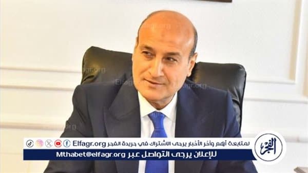 بدء حملة إزالة التعديات وتوزيع منحة العمال بأسيوط