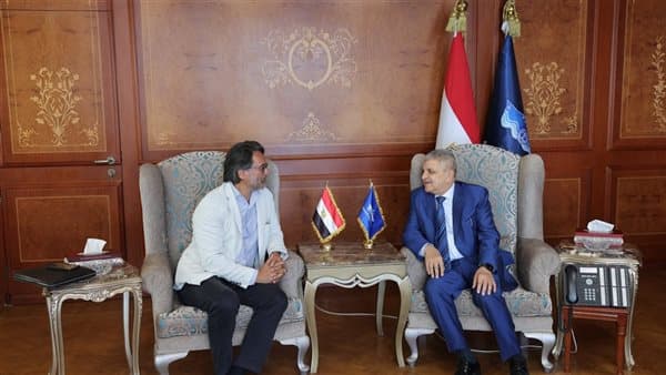 أسامة ربيع يتباحث مع لويدز ليست لتعزيز التعاون