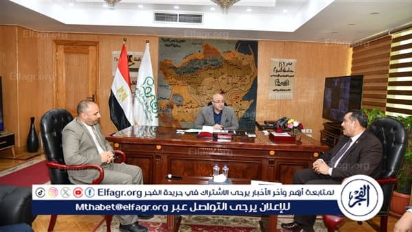 محافظ الفيوم يلتقى بأعضاء لجنة المبادرة الخضراء