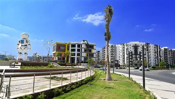 وزيرة الإسكان تتابع تنفيذ مشاريع العاصمة