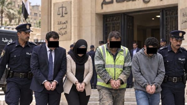 تحويل 25 متهما للنيابة في مخالفات تراخيص طلخا