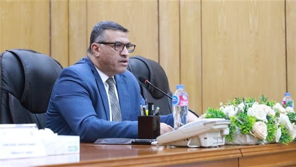 محافظ قنا يطلع على خطة مدينة الوقف