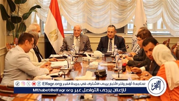 وزير التعليم يراجع استعدادات مؤتمر الهوية
