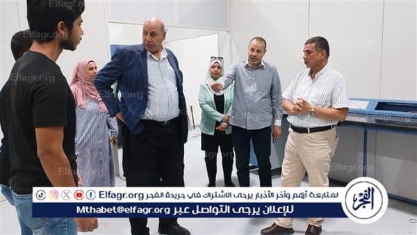 رئيس جامعة أسيوط يتفقد الورش والمعامل