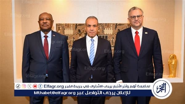عبد العاطي يبحث مع وزير خارجية السودان ومستشار ترامب جهود حل النزاع