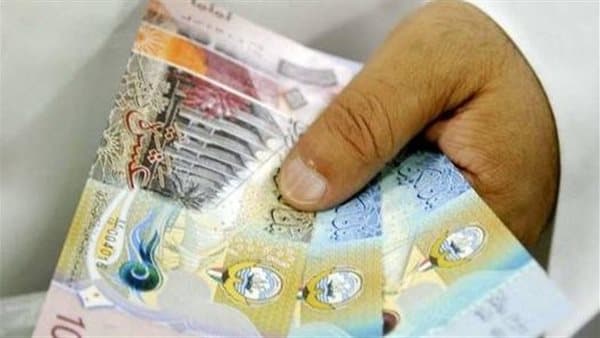 الدينار الكويتي مقابل الجنيه اليوم