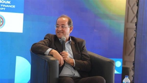 وزير المالية يشارك في تعزيز نظم أكثر ملاءمة للمصريين