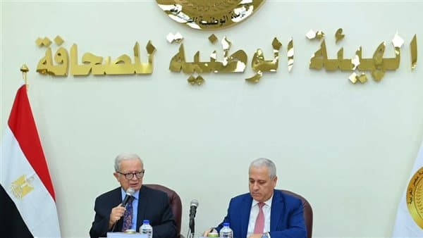 الحكومة تركز على دعم المؤسسات الصحفية