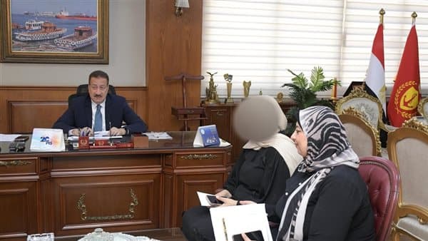 محافظ بورسعيد يطلق استجابات إنسانية متنوعة