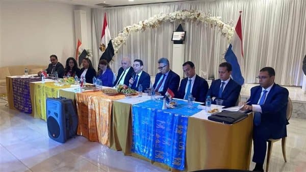 السفير عماد حنا يزور أبناء الجالية المصرية في هولندا