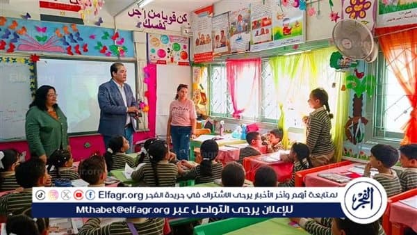 وكيل تعليم الفيوم يواصل متابعة المدرسة ويكرم المتميزين في التربية الموسيقية
