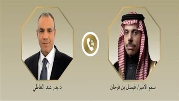 وزير الخارجية يستعرض مع نظيره السعودي العلاقات والتطورات
