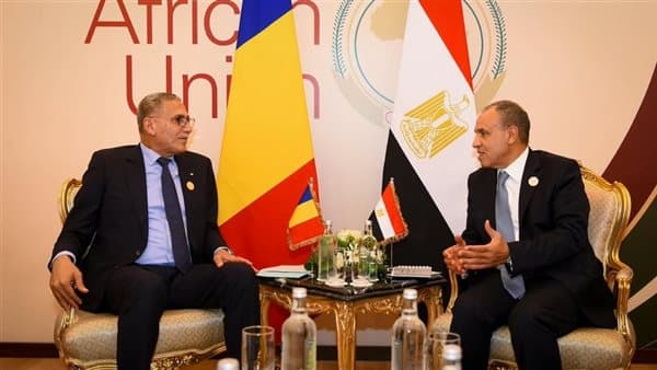 وزير الخارجية يلتقي بنظيره التشادي في منتدى العلمين
