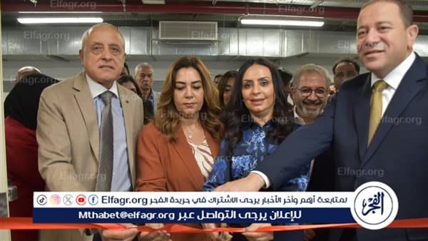 محافظ الأقصر يروج لفائدة وحدة السيكلوترون بالمستشفى