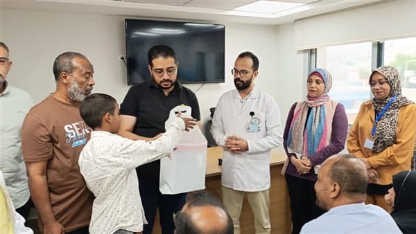 769 سماعة لضعف السمع بأسوان منذ 2026