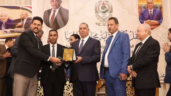 نقيب المحامين يؤكد مقاومة الفساد