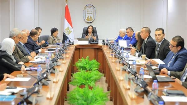 وزيرة التضامن ترأس أول مجلس لصندوق كبار السن