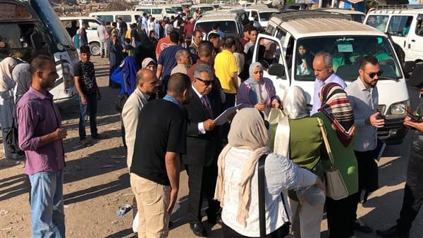 محافظ الدقهلية يفحص موقف سيارات جديلة