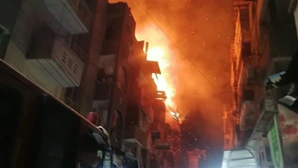 حريق يمتد إلى خمسة أبراج حمام في المنصورة دون إصابات