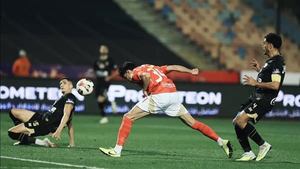 موعد وتشكيل مباراة الأهلي والزمالك في الدوري