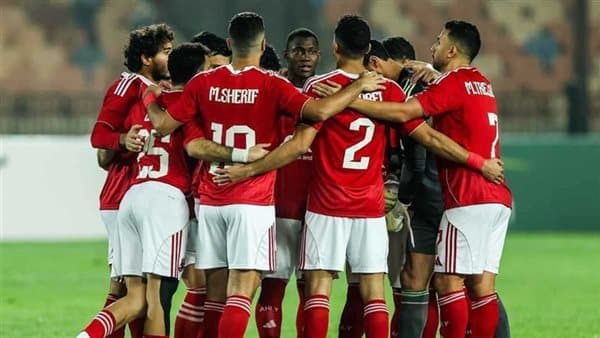موعد وتشكيل مباراة الأهلي وزد اليوم