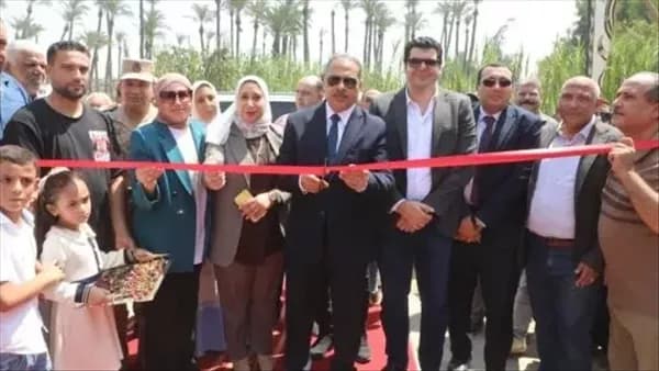 محافظ الشرقية يفتتح محطة صرف عزبة الزند