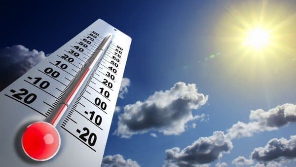 بدء انتهاء الصيف واقتراب الشتاء