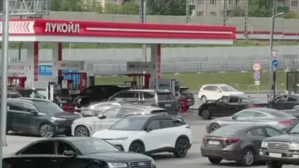 رئيس شعبة المواد البترولية: زيادة البنزين والسولار 15%