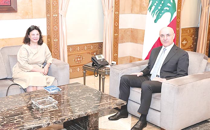 Al-Hajar reviews local support with UN